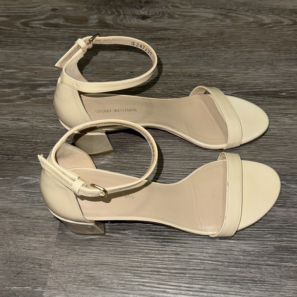 Stuart Weitzman Nude Block Heels - Size 7.5 - Picture 3 of 8